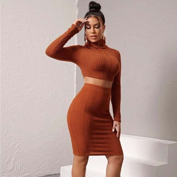 knit sweater top & skirt - Picture 5 of 16